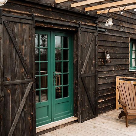 La Ferme Du Pont De Maumy, Cabane Au Bord De L'Etang Et Bain Nordique Busserolles Exteriör bild