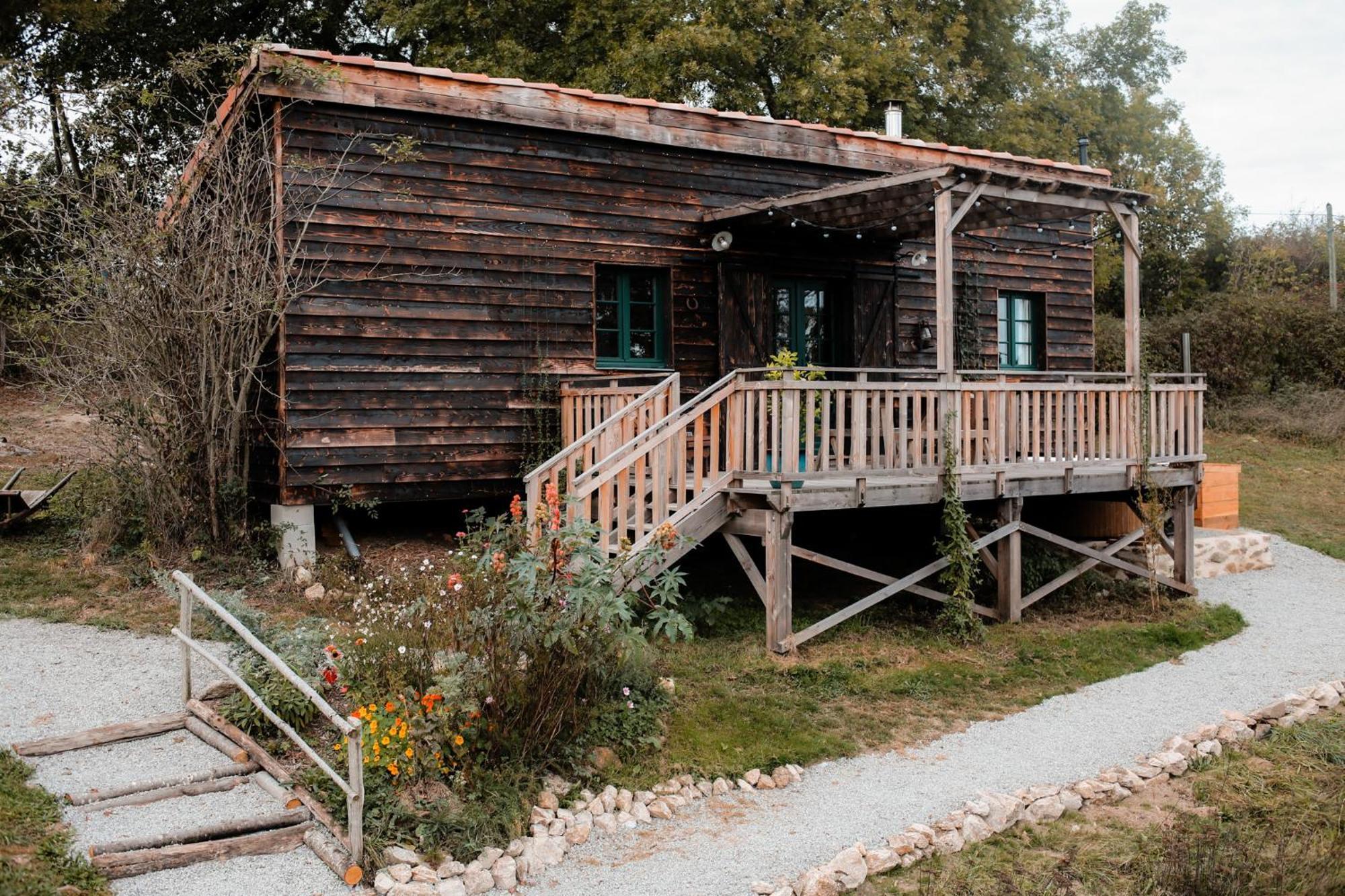 La Ferme Du Pont De Maumy, Cabane Au Bord De L'Etang Et Bain Nordique Busserolles Exteriör bild